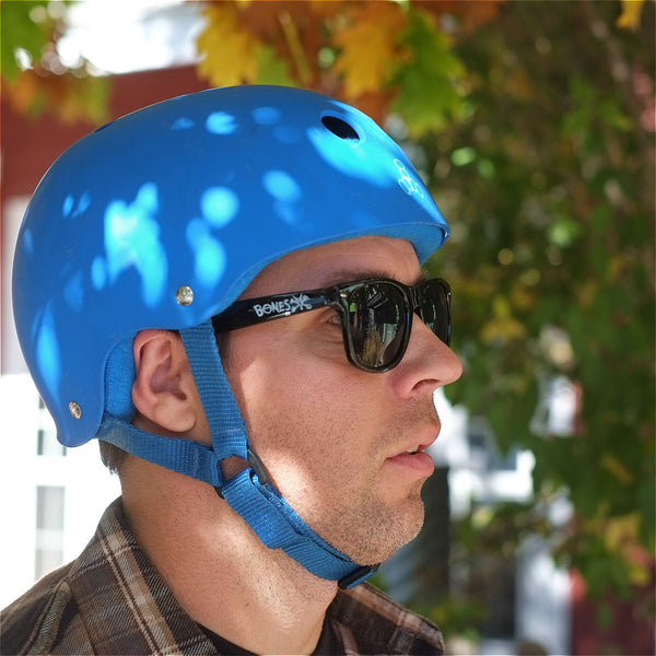 DIY: HOW TO PROPERLY FIT YOUR HELMET